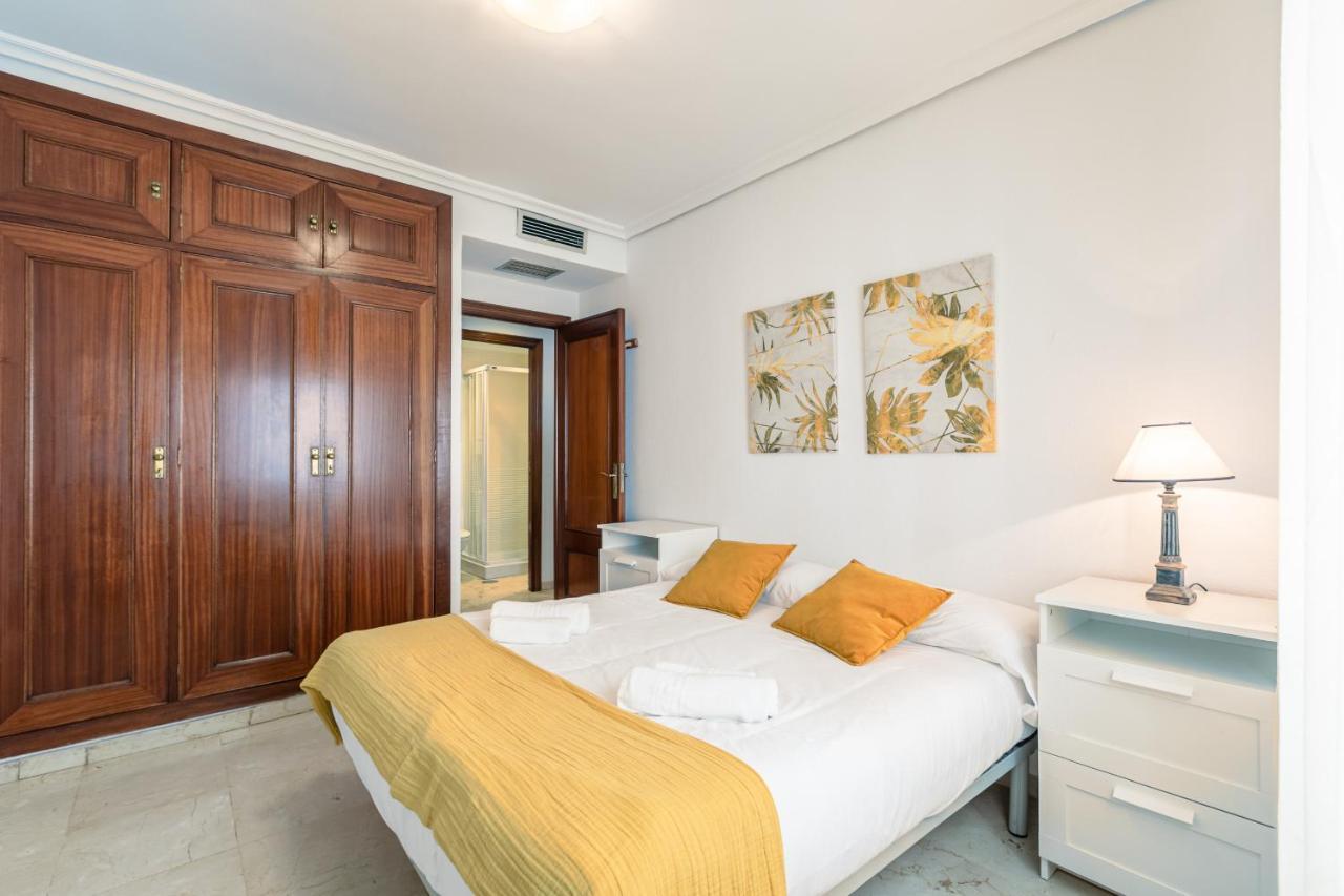 Green- Apartments Las Setas Севилья Экстерьер фото
